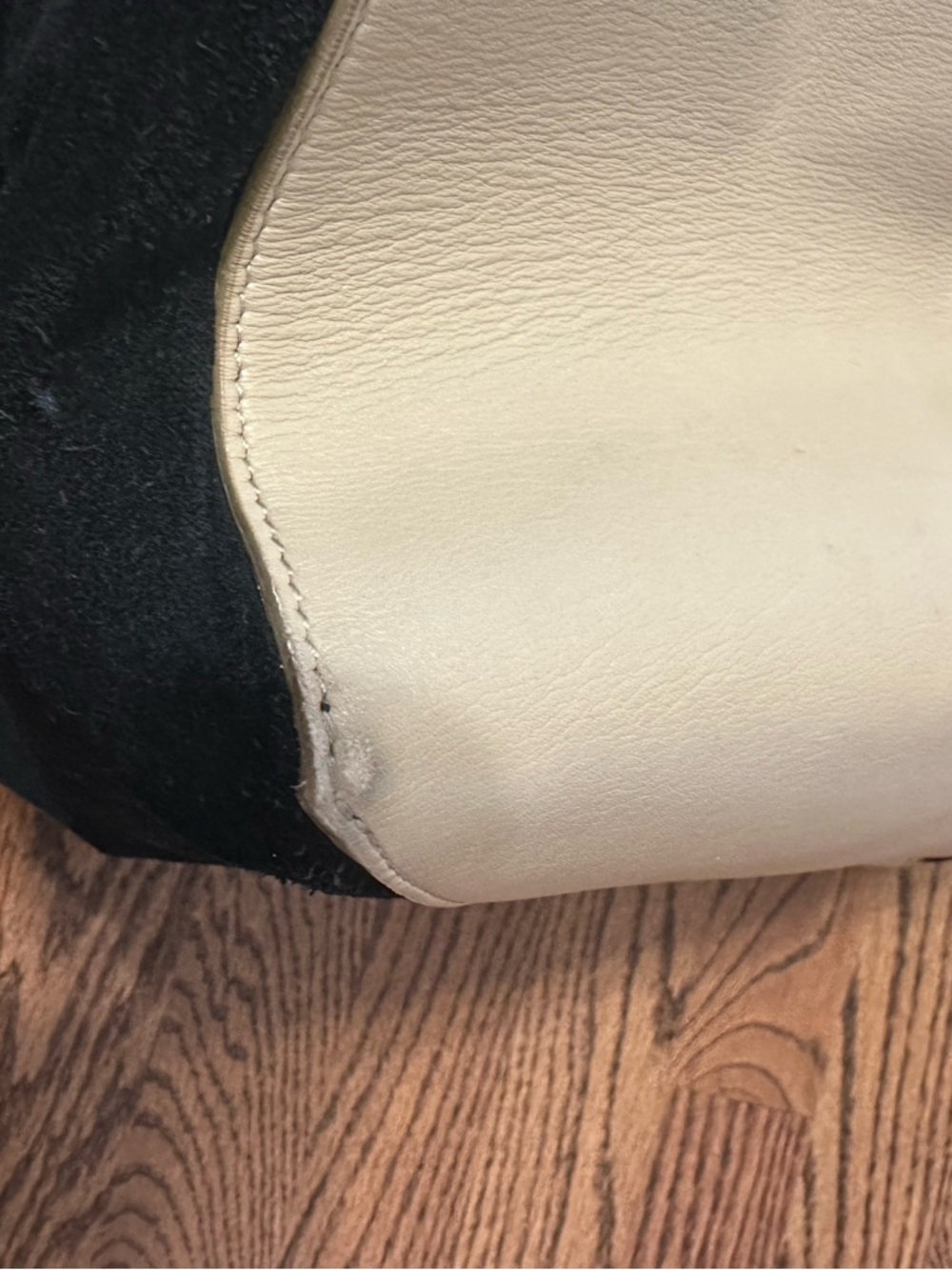 Celine Medium Phantom Cabas in Beige and Black Suede - Picture 11 of 15